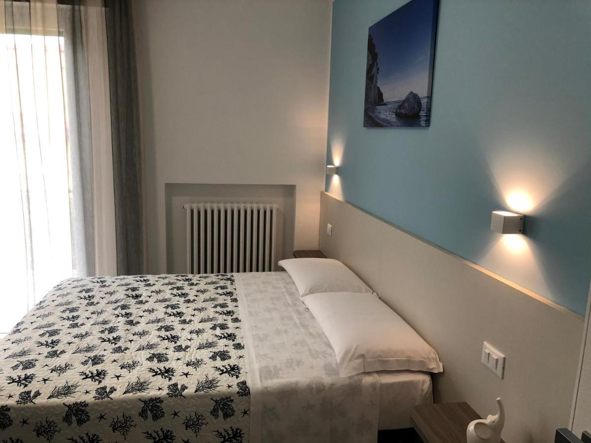 Nel Conero Affittacamere Numana Esterno foto